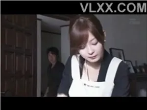 Người chồng đi làm ăn, vợ yêu ở nhà bị bạn tình của chị gái cưỡng hiếp